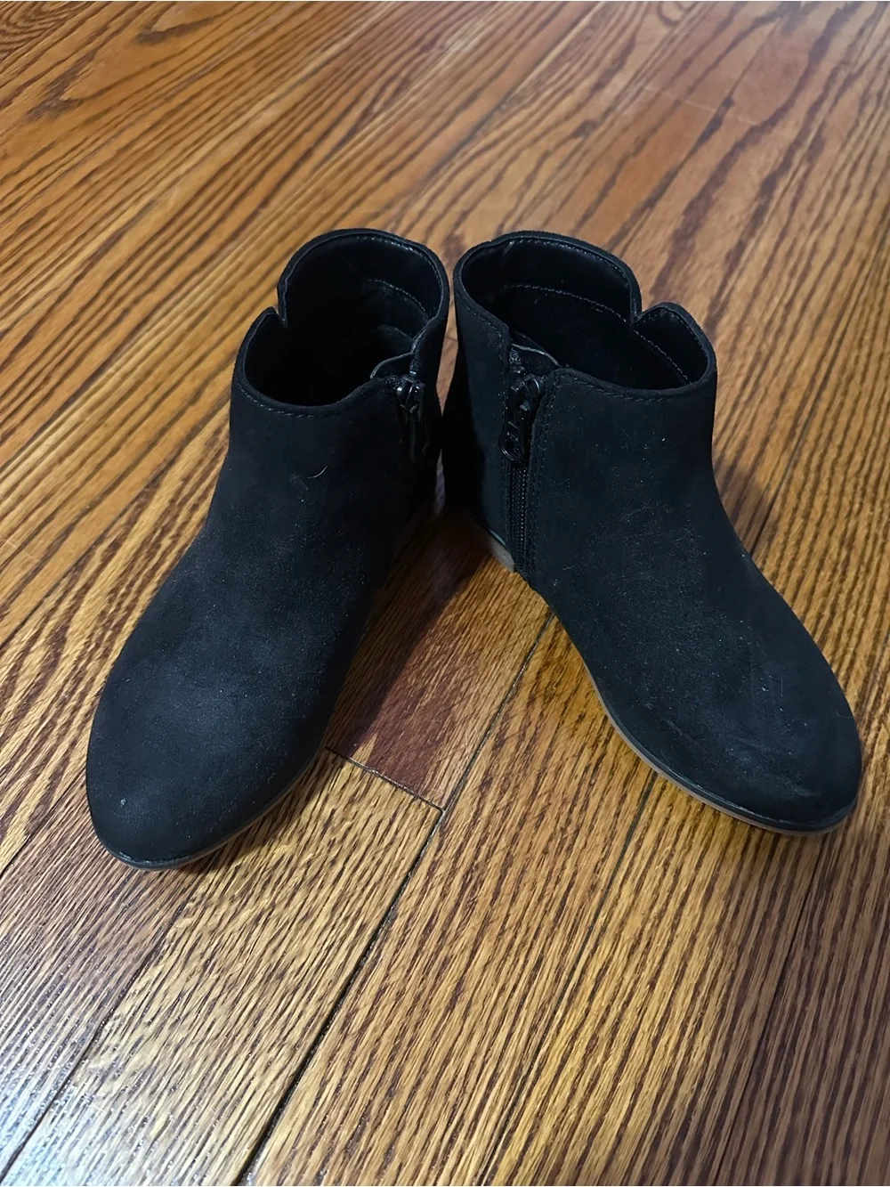 Cat & Jack Black Kids Ankle Boots with Side Zipper